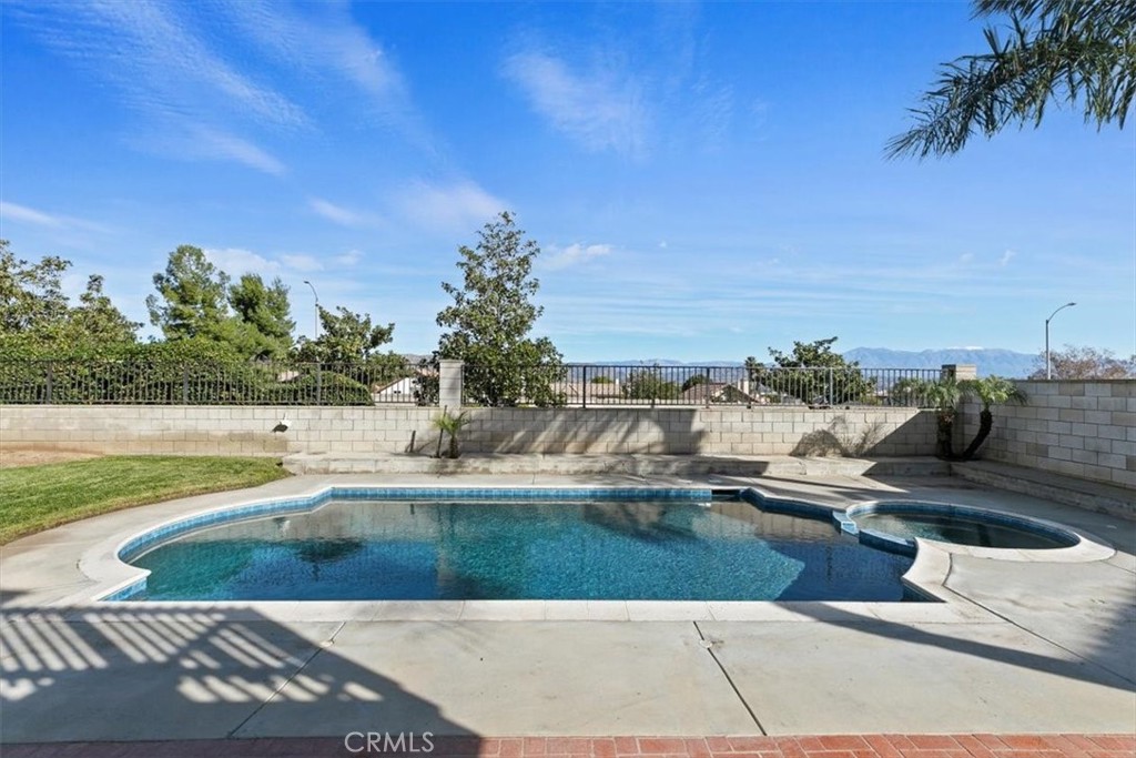 20628 Mesa Oak Drive Riverside, CA 92508 - Photo 45 of 49