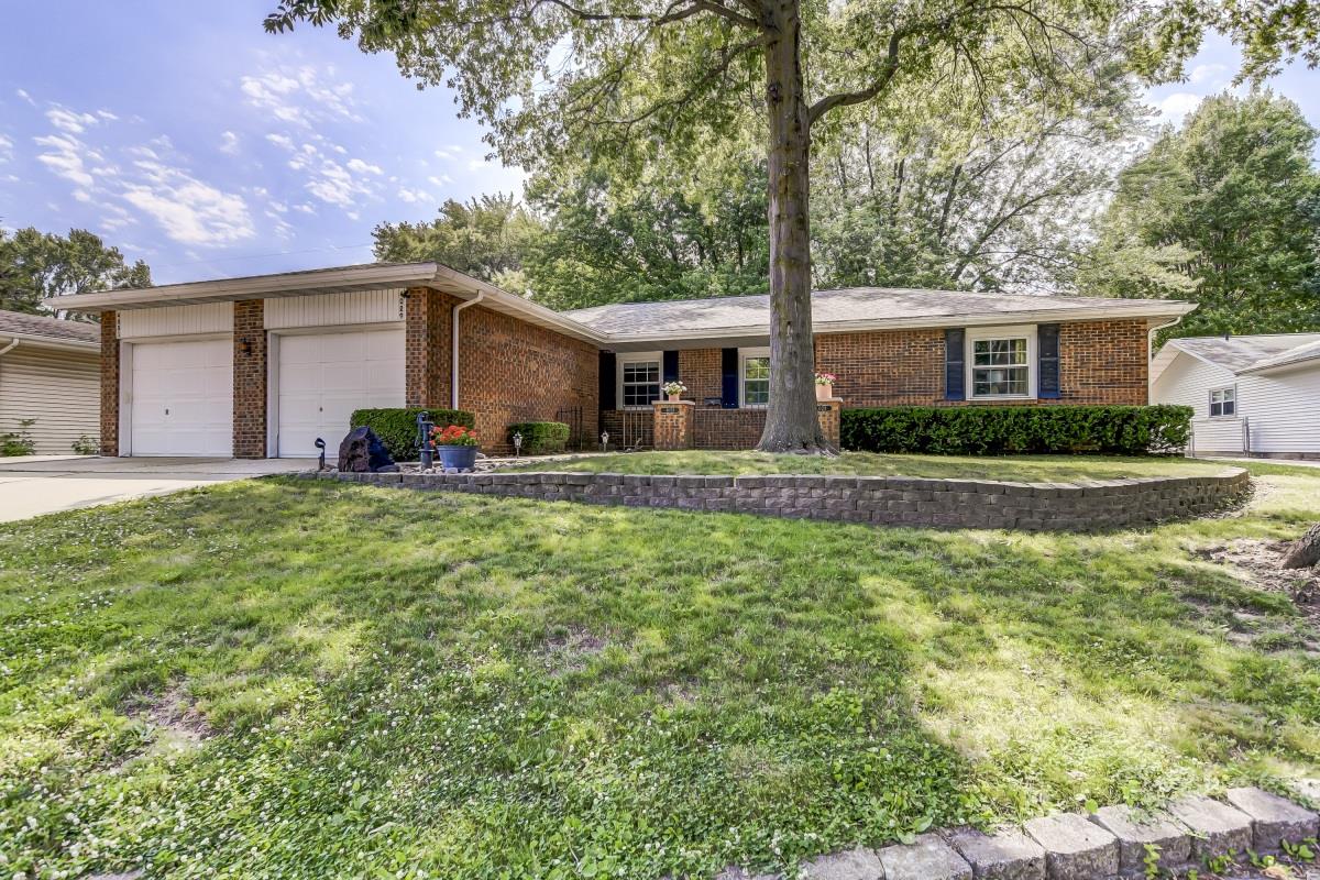 4029-4031 Pickfair Road Springfield, IL 62703 - Photo 2 of 44