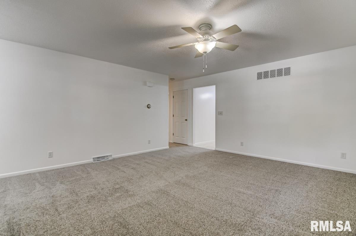 4029-4031 Pickfair Road Springfield, IL 62703 - Photo 23 of 44