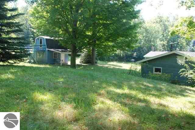 1805 North Marshall Road Beulah, MI 49617 - Photo 22 of 23 1739312-21.JPG