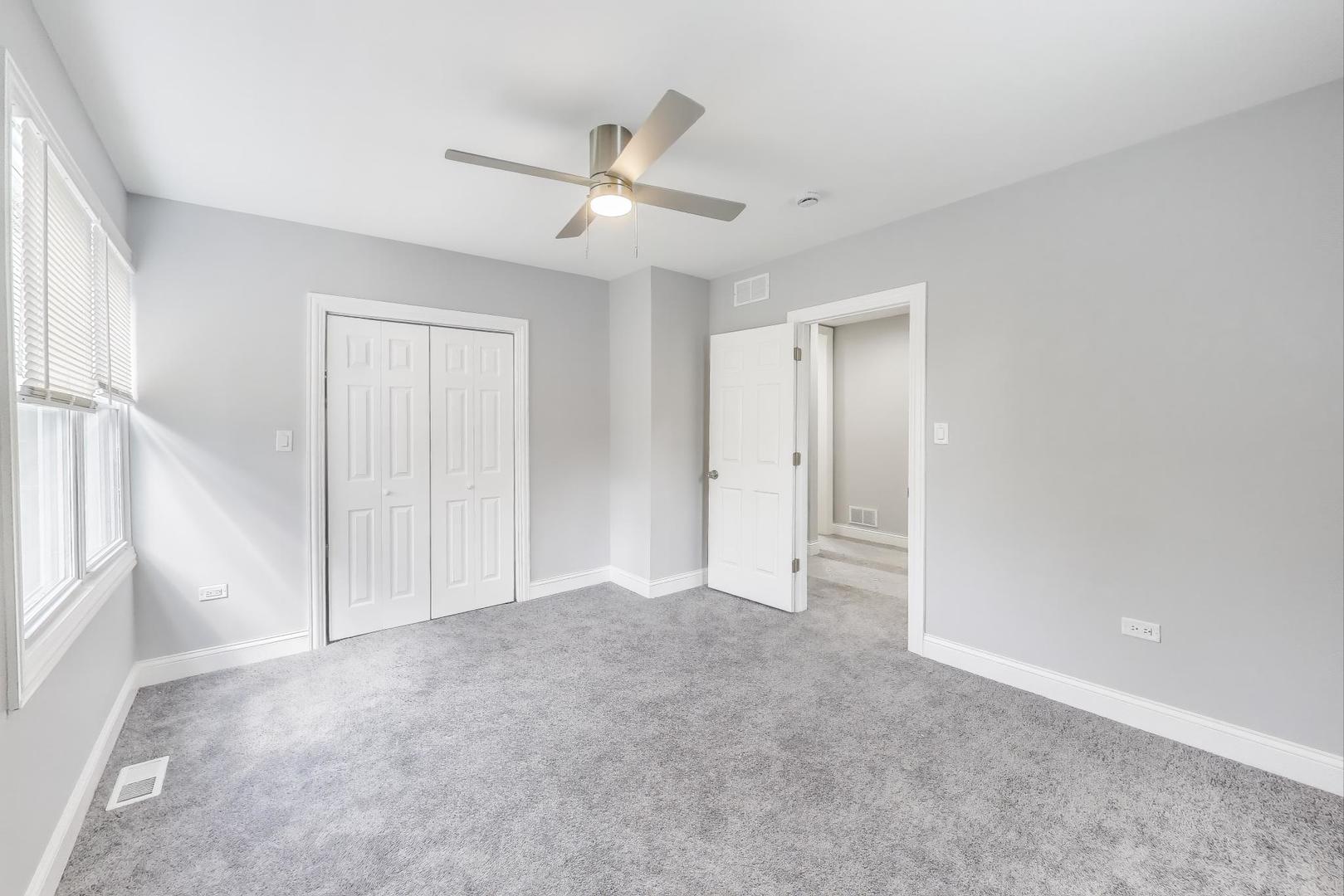 5828 West Iowa Street Chicago, IL 60651 - Photo 16 of 39