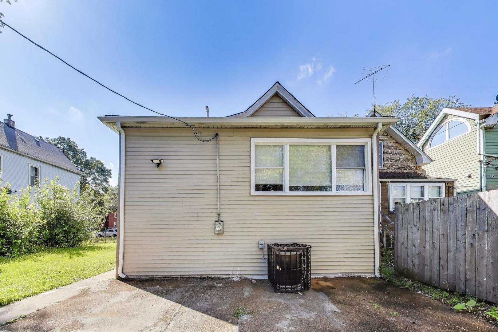 5828 West Iowa Street Chicago, IL 60651 - Photo 37 of 39