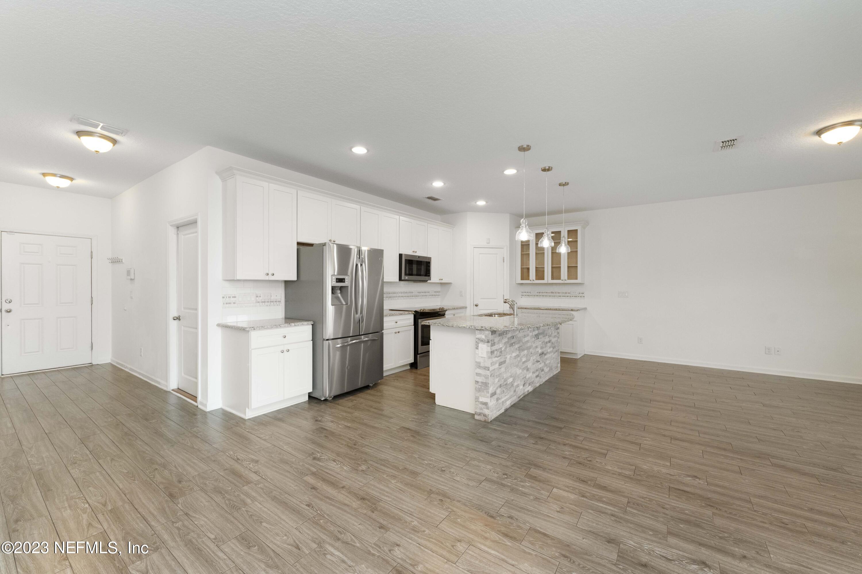 3308 Chestnut Ridge Way Orange Park, FL 32065 - Photo 7 of 43 3308 Chestnut Ridge Way Edit-11