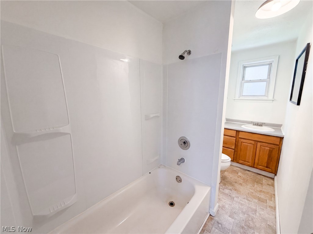 736 Bettes Avenue Akron, OH 44310 - Photo 13 of 18