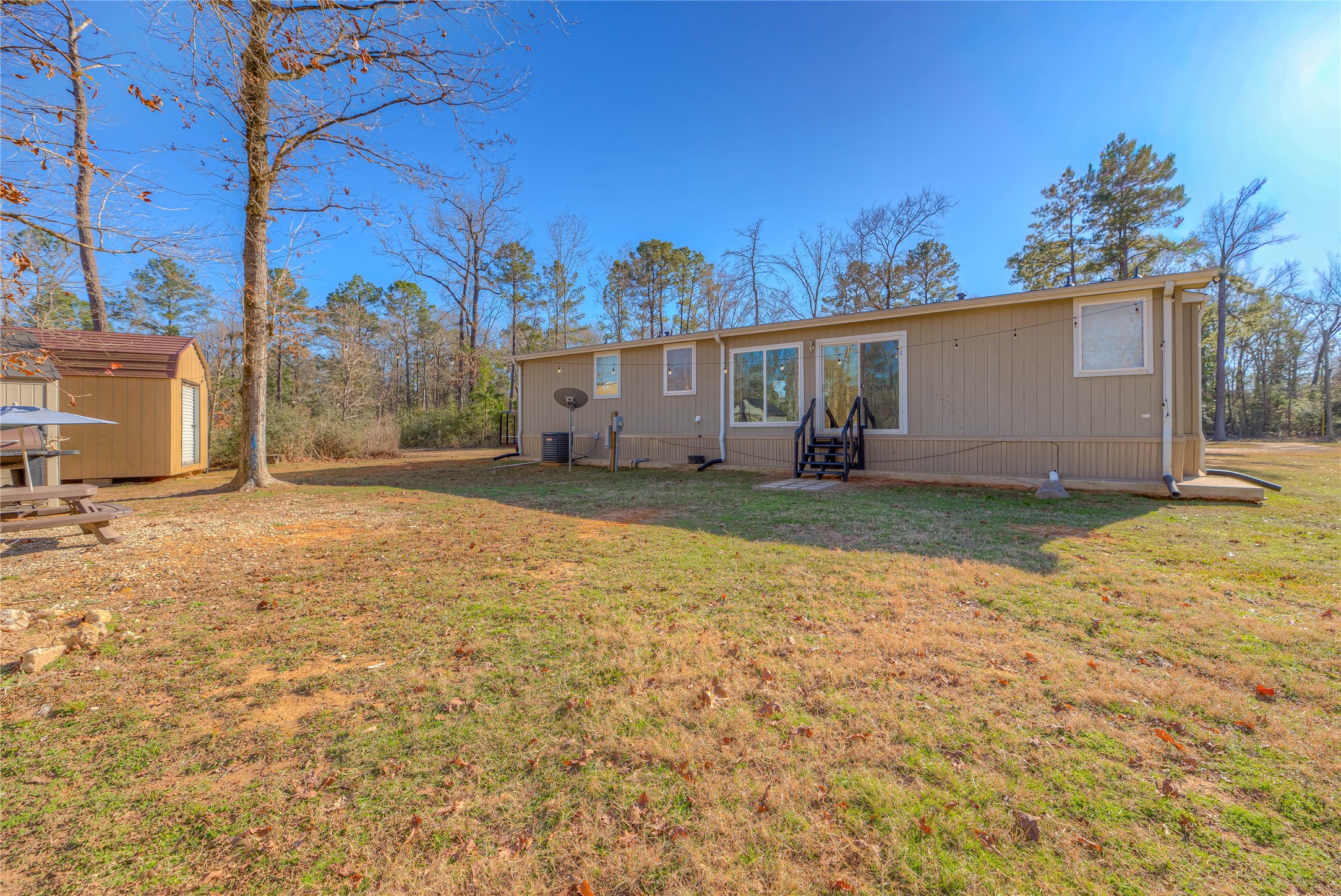 2757 East Capps Road Livingston, TX 77351 - Photo 19 of 42 View of the back yard.