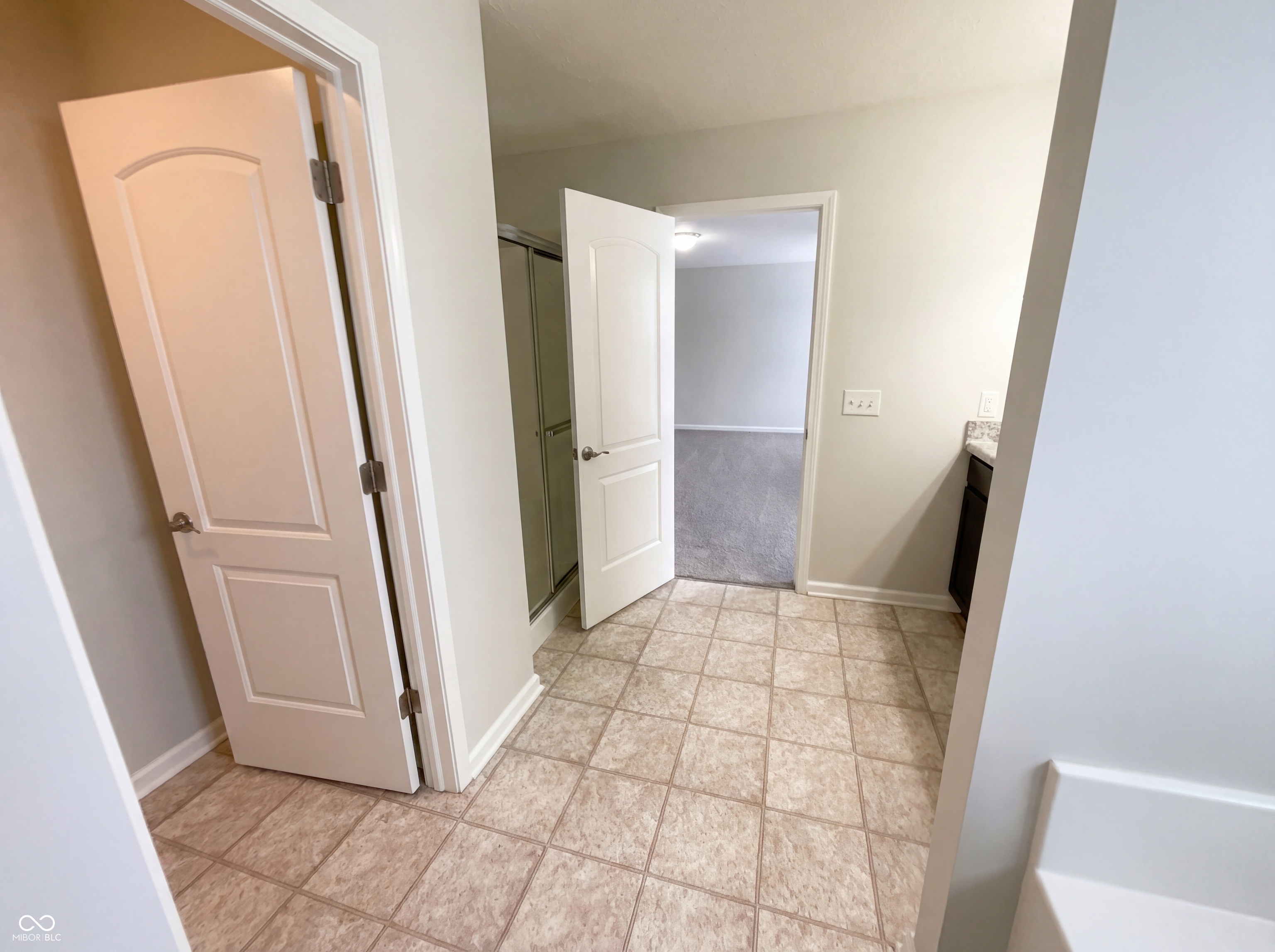 8664 Cardiff Court Avon, IN 46123 - Photo 14 of 21