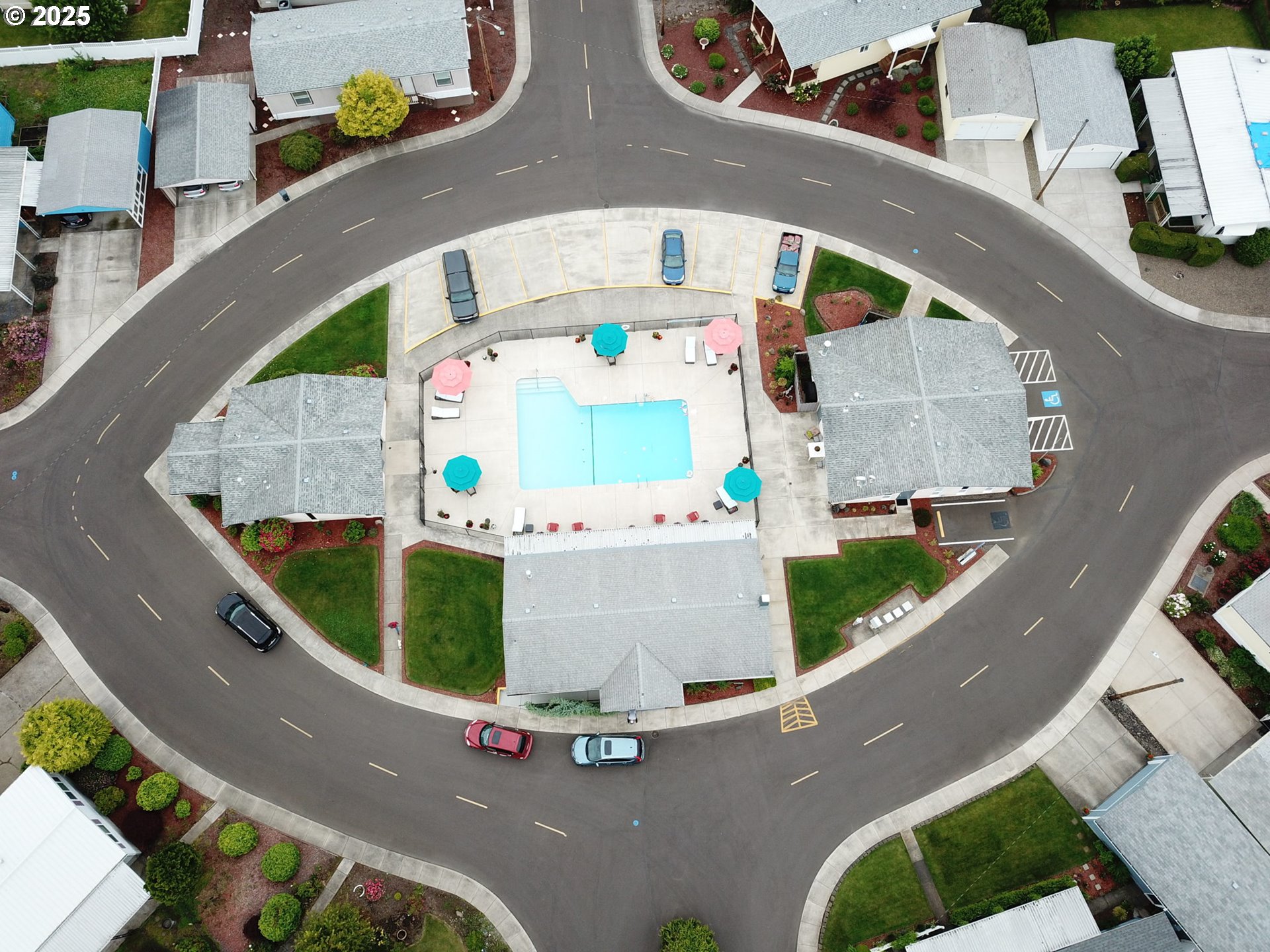 5510 Windsor Island Road North Keizer, OR 97303 - Photo 8 of 35 an aerial view of a house with a yard and balcony
