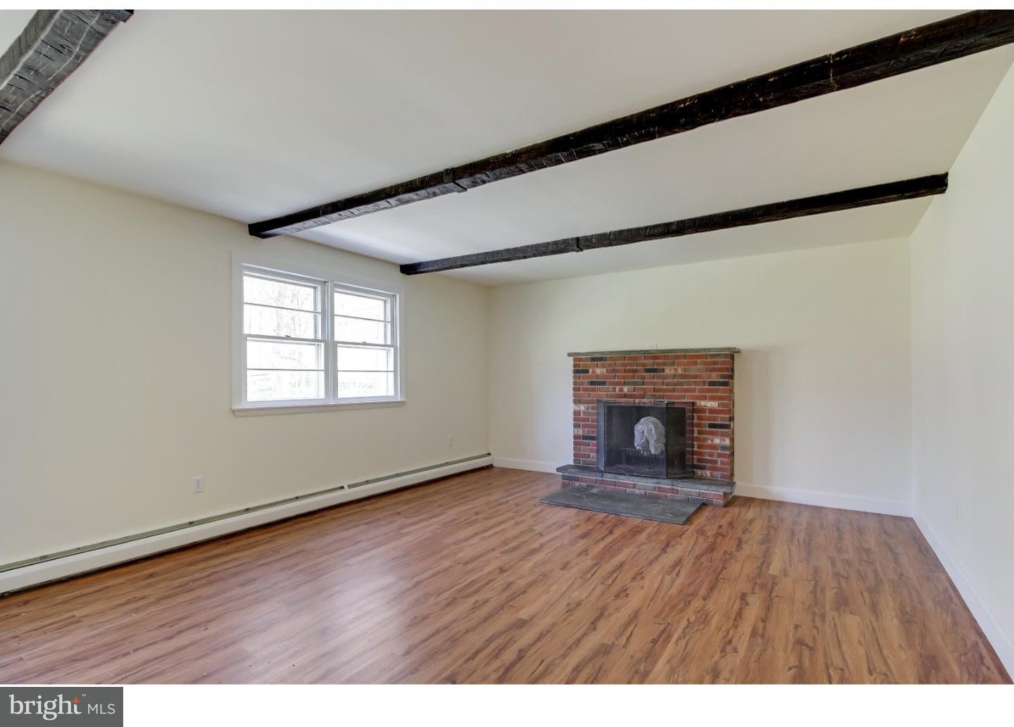 1065 Allentown Road Green Lane, PA 18054 - Photo 8 of 24 Family Room
