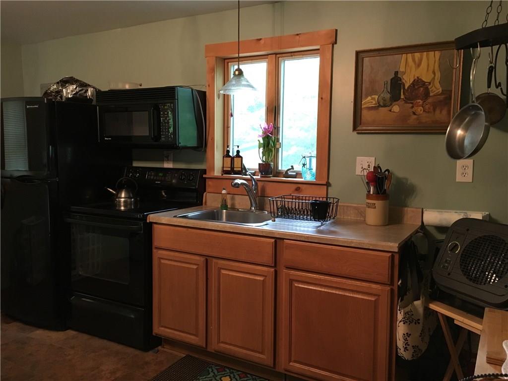 811 Chadbourne Ridge Road Waterboro, ME 04061 - Photo 3 of 16 Photo