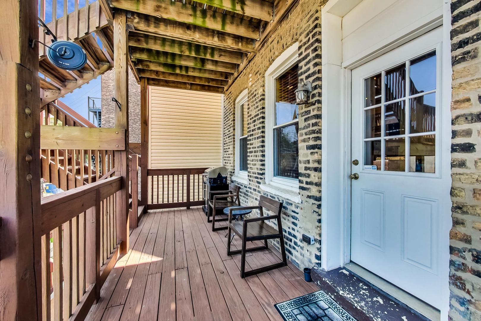 3151 South Racine Avenue, Unit 2 Chicago, IL 60608 - Photo 16 of 20