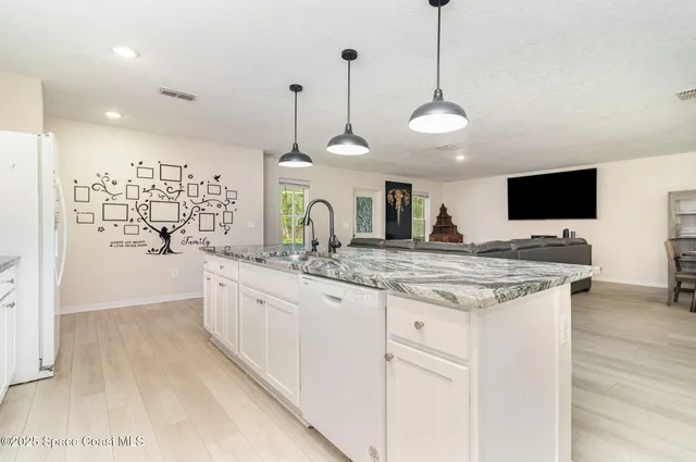 $480,000 | 5651 Travis Street, Mims, FL 32754