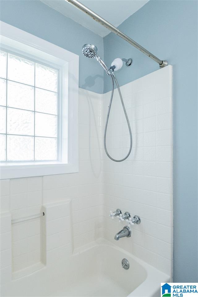 2124 Warrior Jasper Road Warrior, AL 35180 - Photo 25 of 35