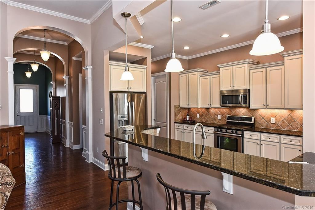 1708 Sutters Mill Way Fort Mill, SC 29708 - Photo 8 of 24 Gallery Image 8