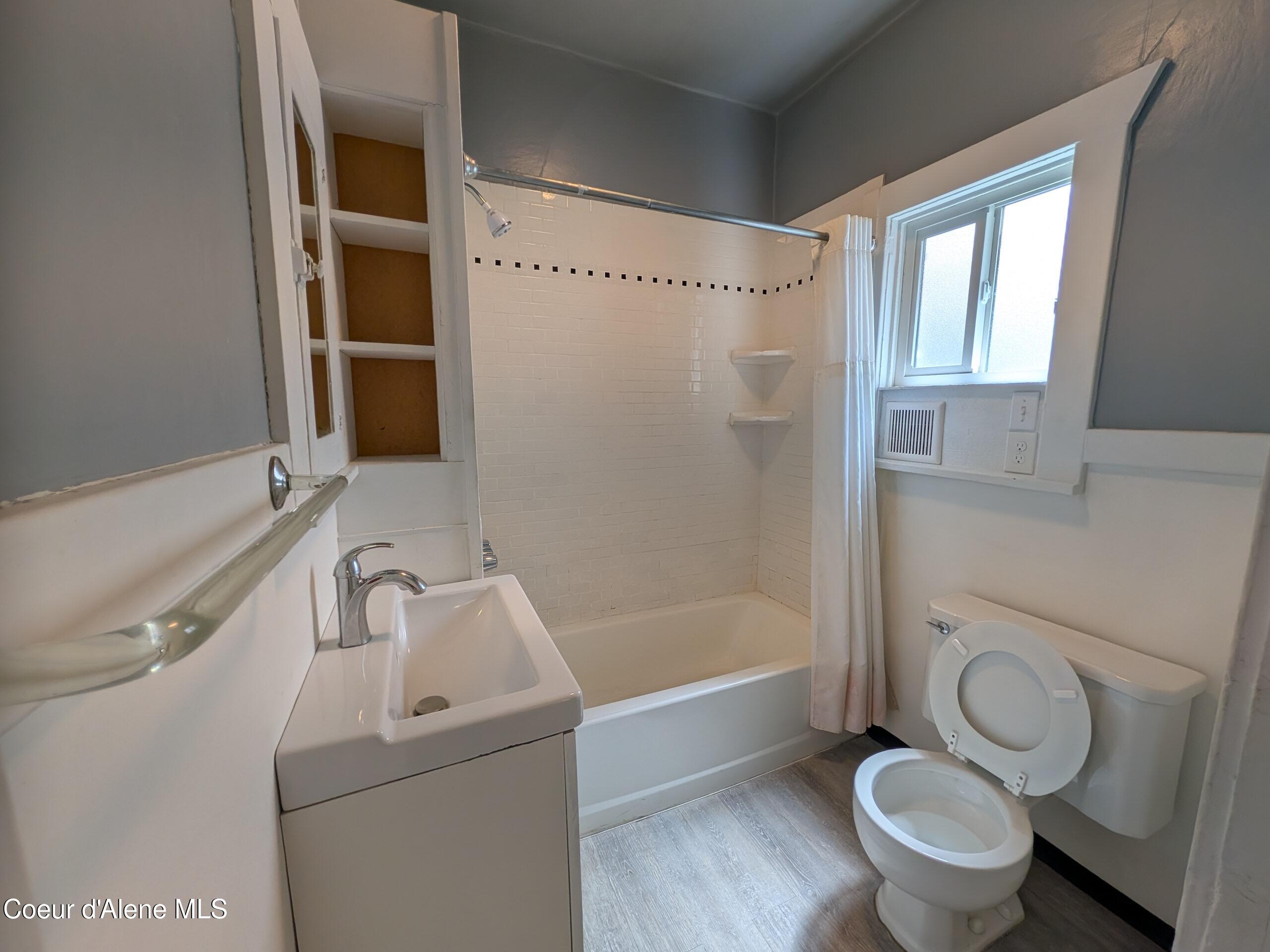 132 King Street Wallace, ID 83873 - Photo 14 of 26 132 King Street