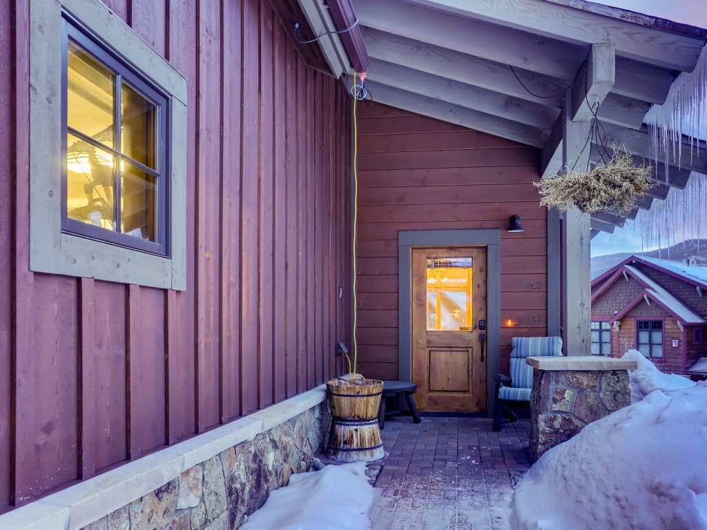 869 Independence Road, Unit B Keystone, CO 80435 - Photo 12 of 35 Gallery Image 12
