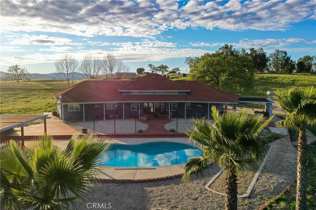 67911 Jolon Road Lockwood, CA 93932 - Photo 6 of 29 a view of a houses with a yard
