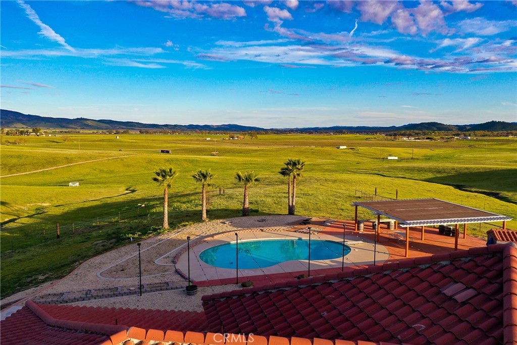 67911 Jolon Road Lockwood, CA 93932 - Photo 8 of 29 a view of an ocean and beach