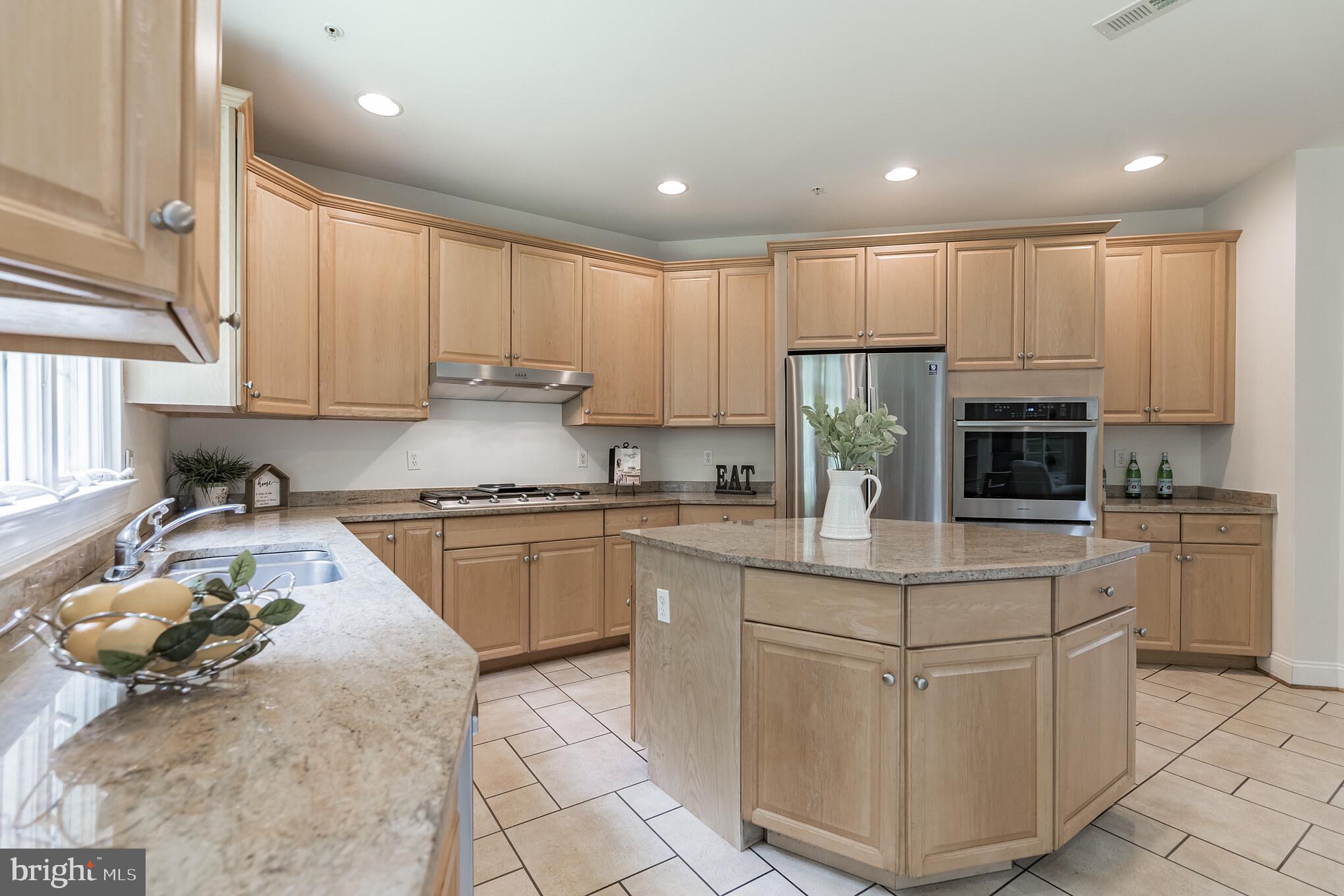 14207 Alderton Road Silver Spring, MD 20906 - Photo 14 of 50 Updated kitchen