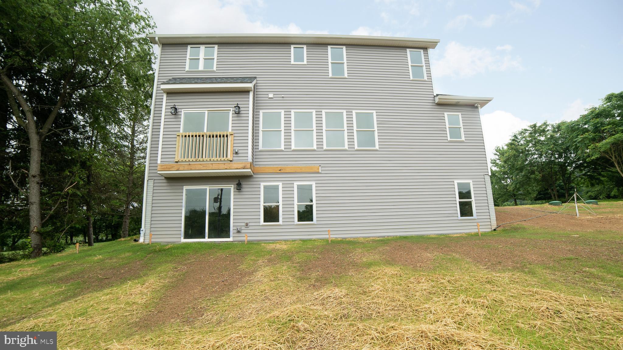 15065 New Windsor Road New Windsor, MD 21776 - Photo 3 of 32