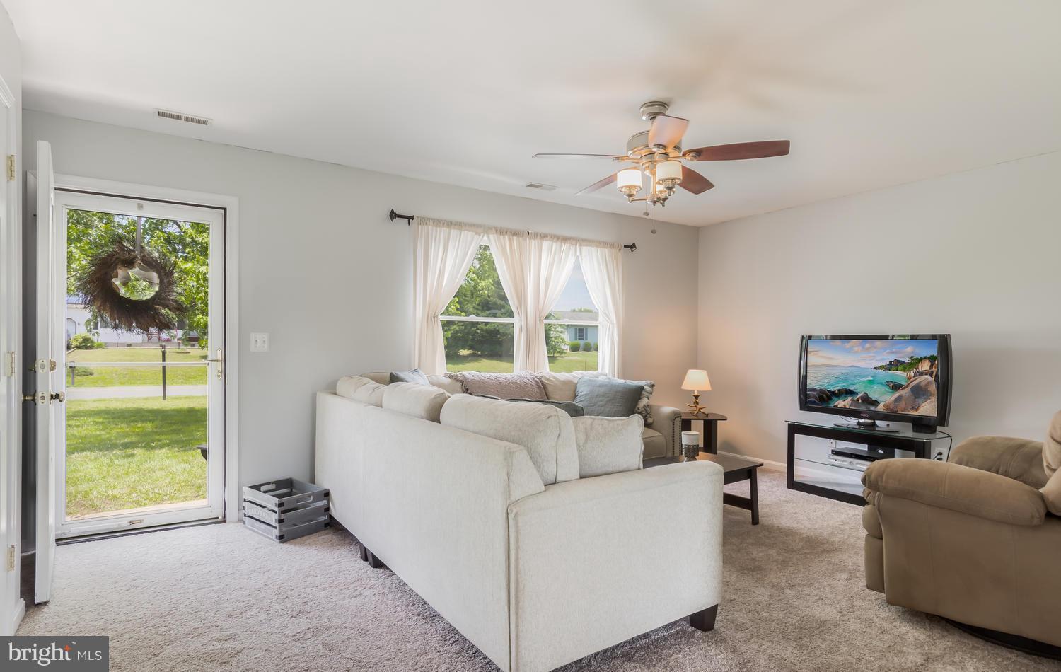 413 Legion Road Millington, MD 21651 - Photo 13 of 23 LIVING ROOM