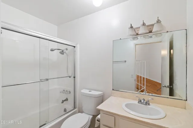 $5,000 | 217 Smoke Tree Avenue, Oak Park, CA 91377