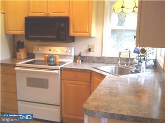 594 Chatsworth Road Tabernacle, NJ 08088 - Photo 7 of 12 Kitchen