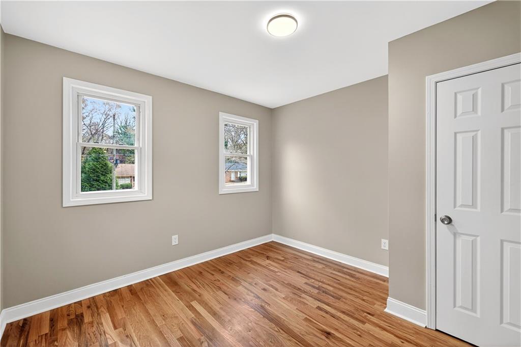 2907 Cloverhurst Drive Atlanta, GA 30344 - Photo 13 of 29