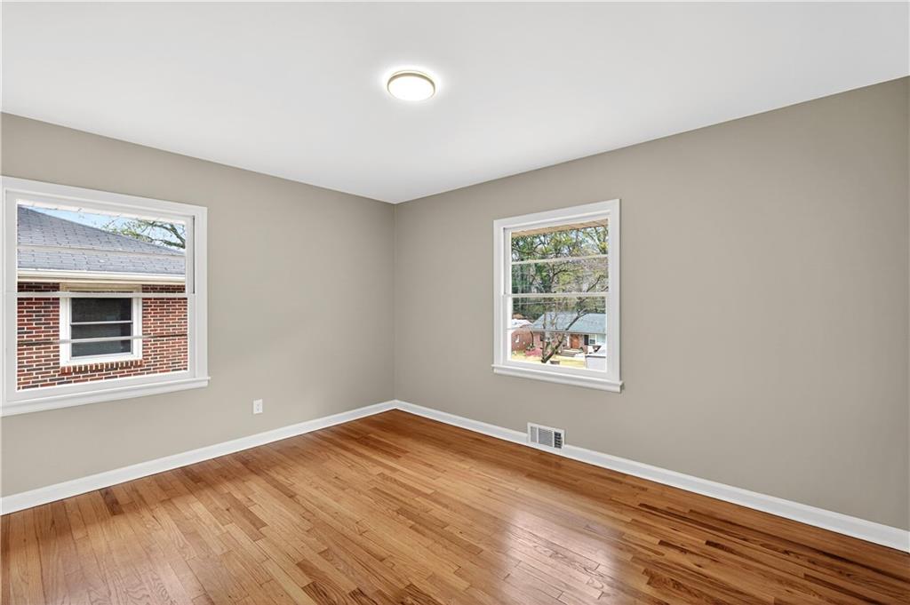 2907 Cloverhurst Drive Atlanta, GA 30344 - Photo 16 of 29