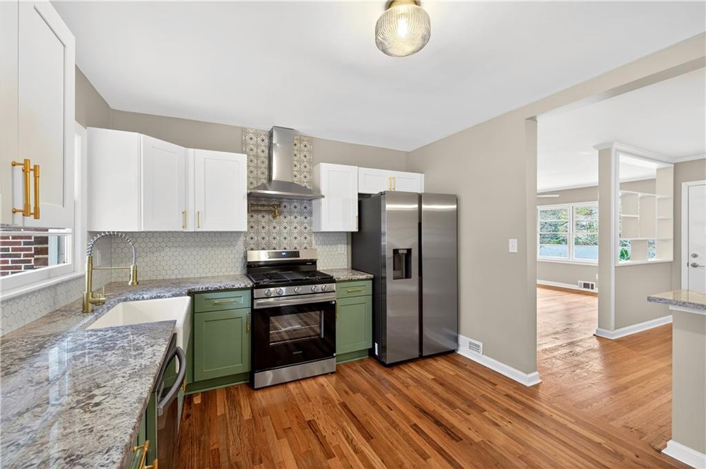 2907 Cloverhurst Drive Atlanta, GA 30344 - Photo 8 of 29