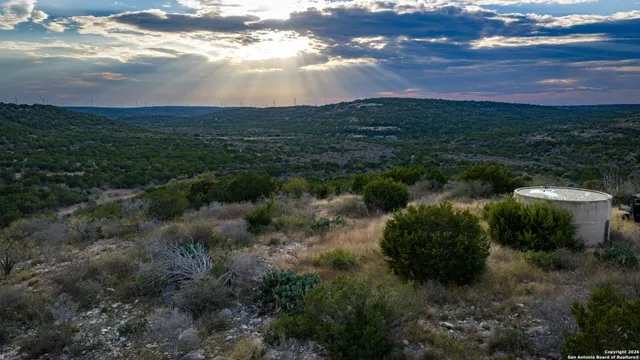 $6,294,750 | Tbd Us Highway 377, Del Rio, TX 78840