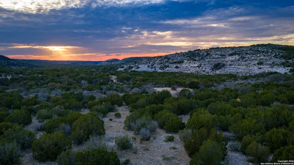 $6,194,750 | Tbd Us Highway 377, Del Rio, TX 78840