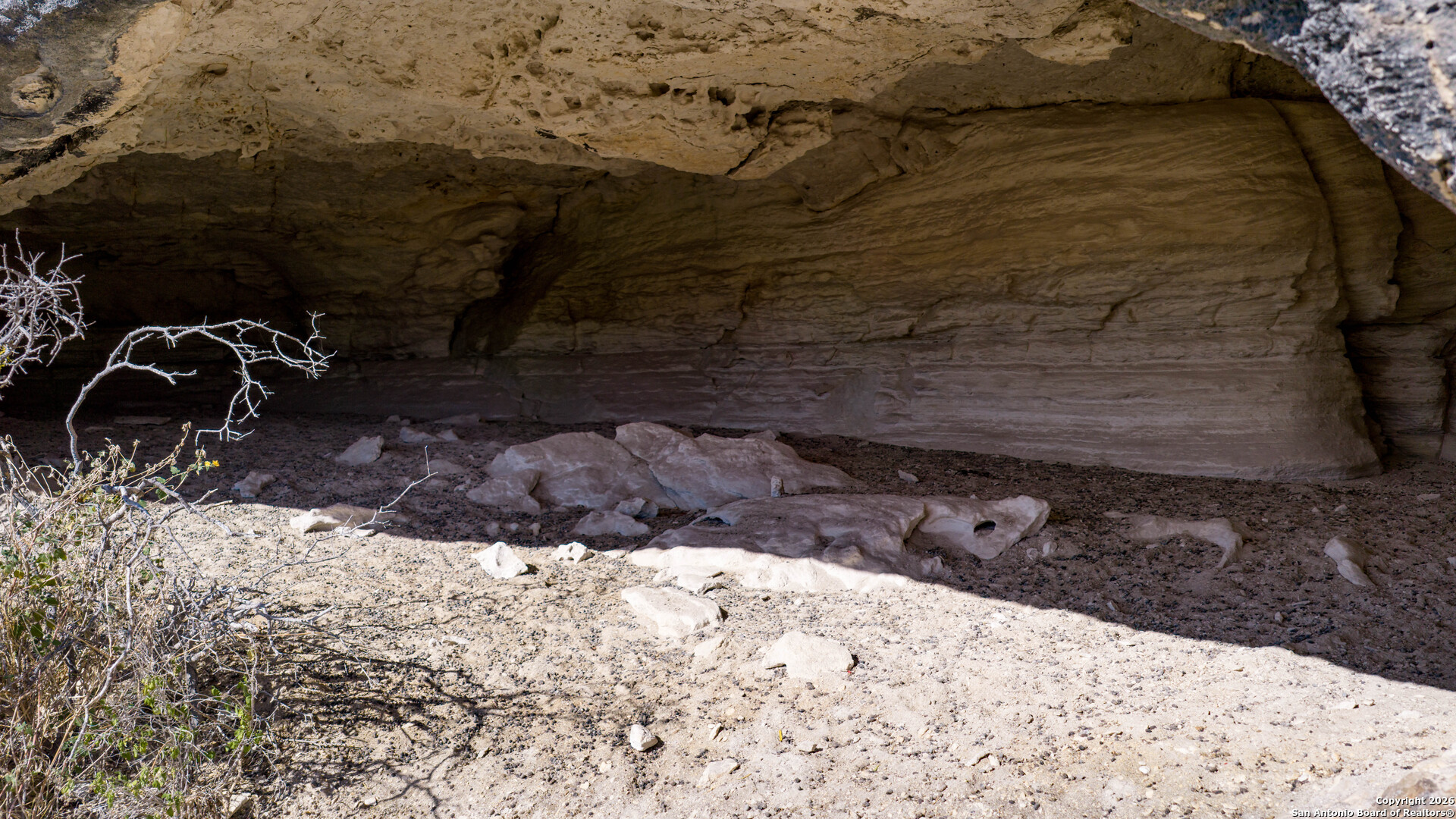 Tbd Us Highway 377 Del Rio, TX 78840 - Photo 16 of 44 a view of a backyard of the house