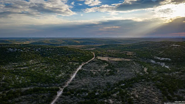 $6,294,750 | Tbd Us Highway 377, Del Rio, TX 78840