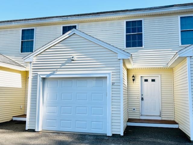 138 Exeter Road, Unit 27 Epping, NH 03042 - Photo 1 of 23