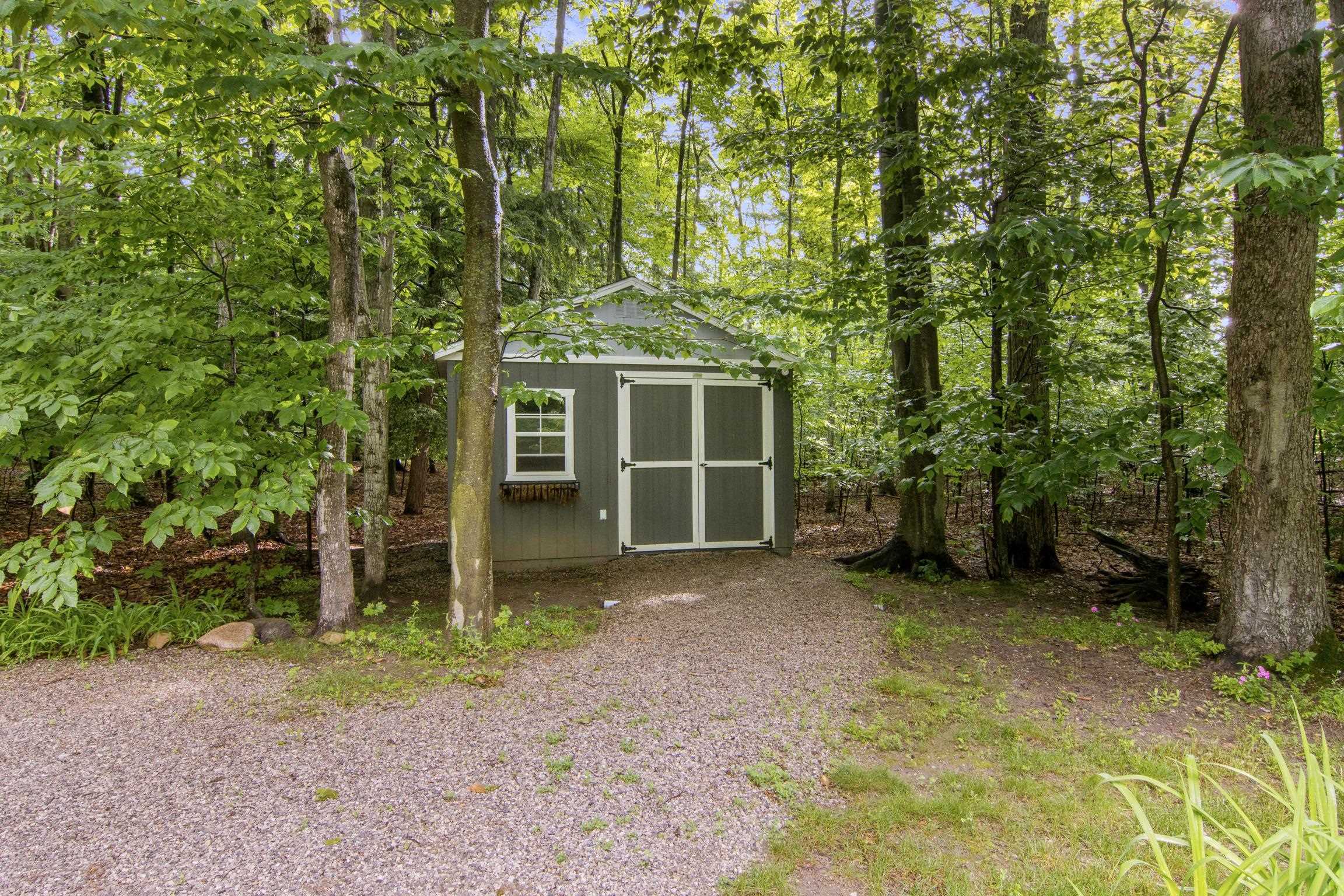 8490 Reynolds Road Lake Ann, MI 49650 - Photo 57 of 67 1947305-72c1dc1b-3fde-4eea-9734-45aa39a5ffda.JPG