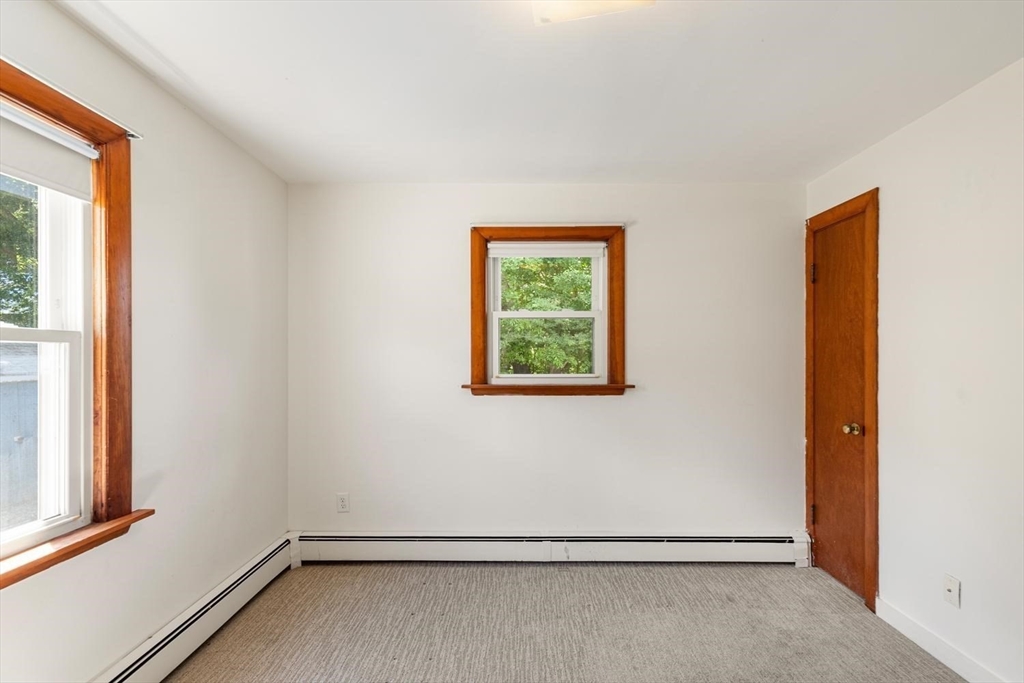 26 Linden Road Gloucester, MA 01930 - Photo 18 of 30
