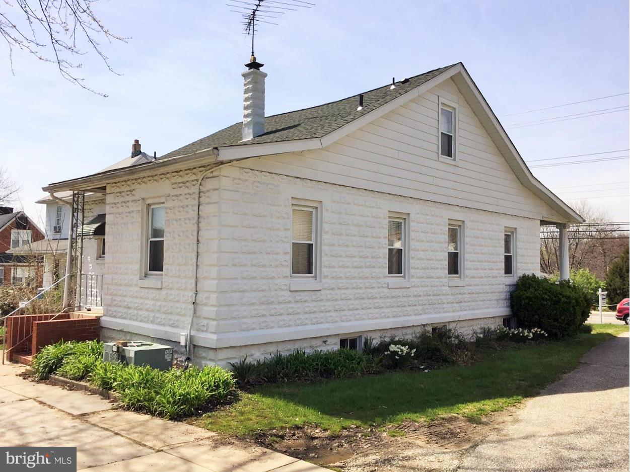 8325 Philadelphia Road Baltimore, MD 21237 - Photo 19 of 22 Exterior (Rear)