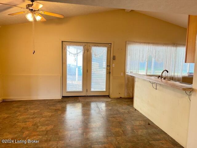 818 Fairdale Road Fairdale, KY 40118 - Photo 6 of 51 IMG_8929