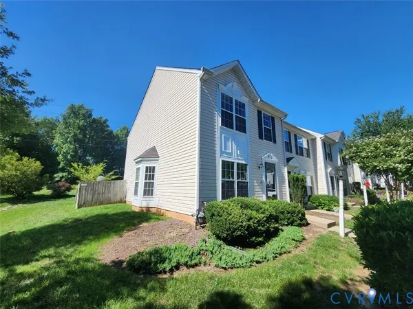 $239,900 | 451 Hollybrook Ridge Lane, Richmond, VA 23223