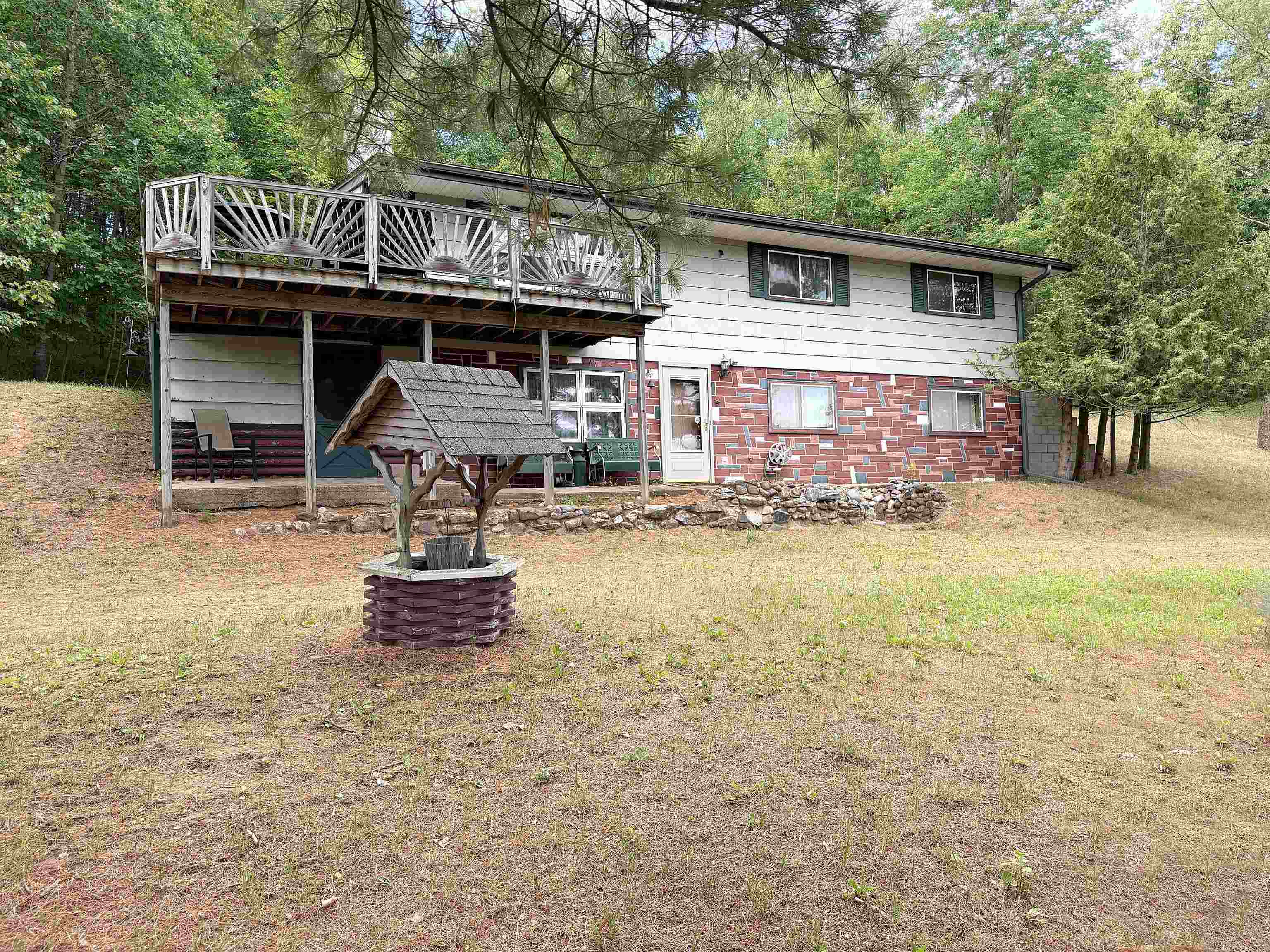 W10442 West 6th Road Pound, WI 54161 - Photo 2 of 21