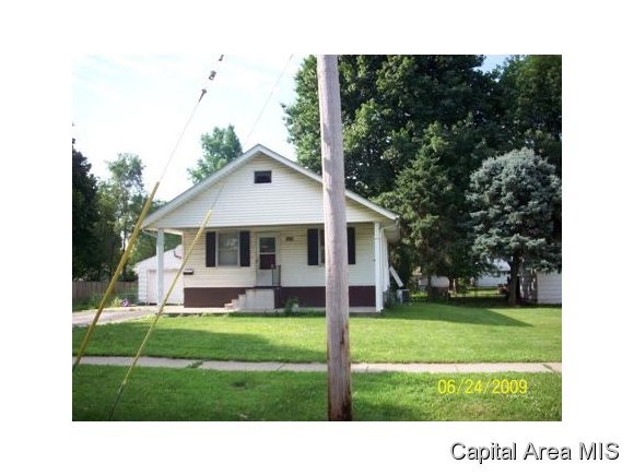 2204 East Reservoir Street Springfield, IL 62702 - Photo 1 of 6 Gallery Image 1