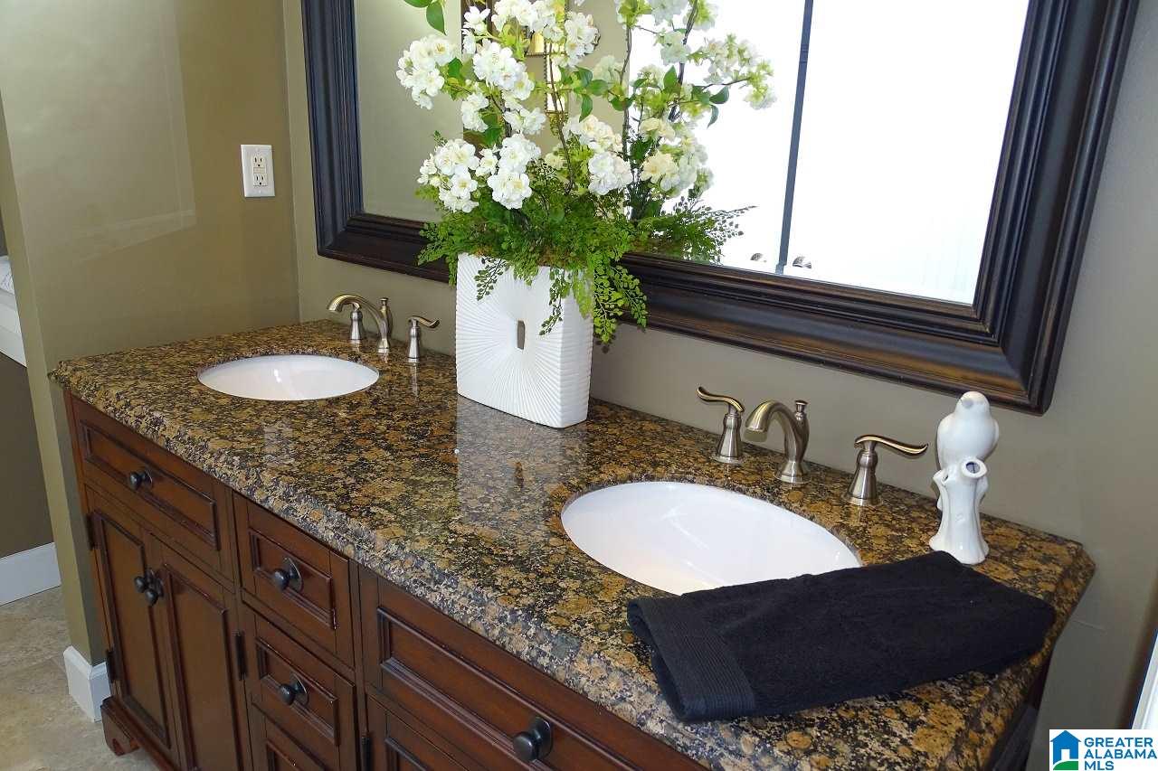 813 Boulder Ridge Circle Birmingham, AL 35244 - Photo 14 of 30