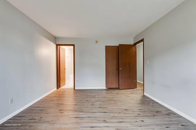 $2,400 | 966 Cumberland Court, Unit A1, Roselle, IL 60172