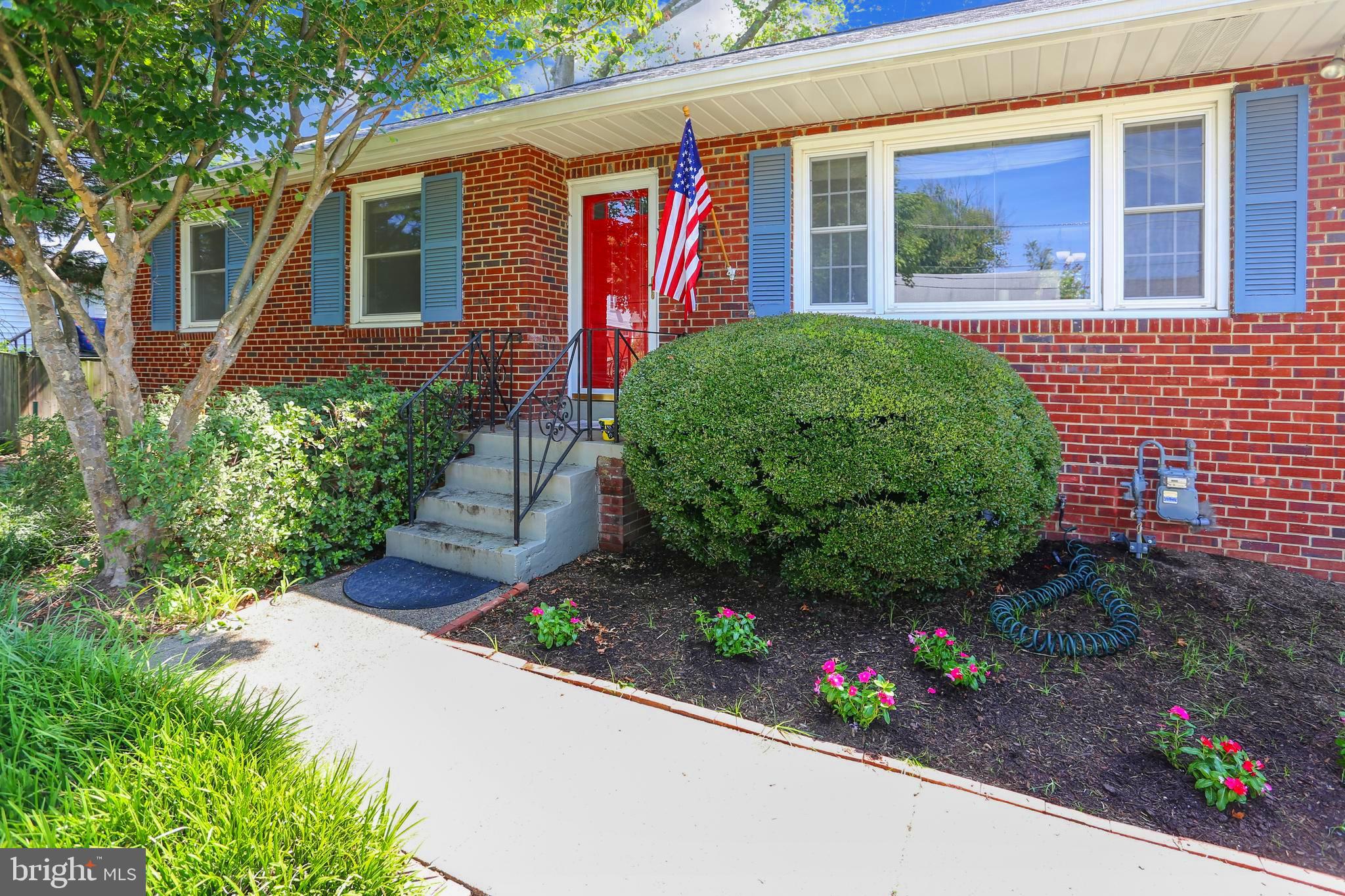 10105 Renfrew Road Silver Spring, MD 20901 - Photo 3 of 35 Beautiful Silver Spring Home