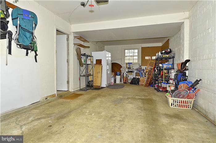 11415 Vale Road Oakton, VA 22124 - Photo 8 of 30 Interior (General)