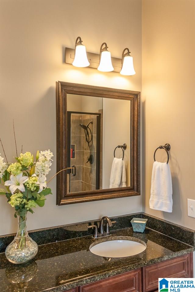 523 Greenbrier Way Hoover, AL 35244 - Photo 12 of 50