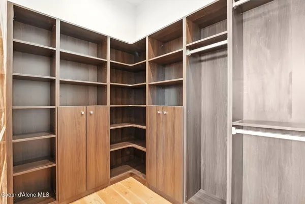 $3,500,000 | 4440 East Lisa Road, Harrison, ID 83833