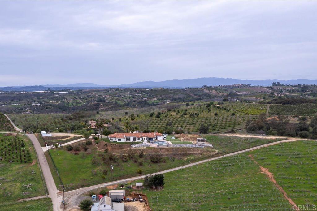 9650 Covey Lane Escondido, CA 92026 - Photo 37 of 39 a view of a city