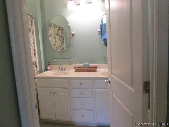 6813 Windmill Point Road White Stone, VA 22578 - Photo 9 of 14 Gallery Image 9