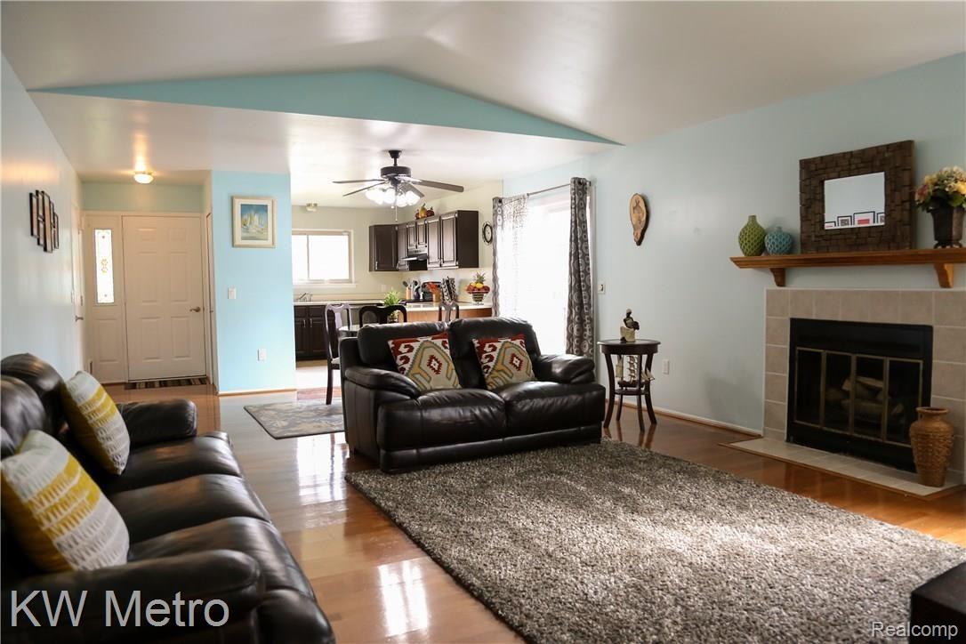 542 Hidden Ridge Drive Troy, MI 48083 - Photo 14 of 46 Hidden Ridge-14.jpg